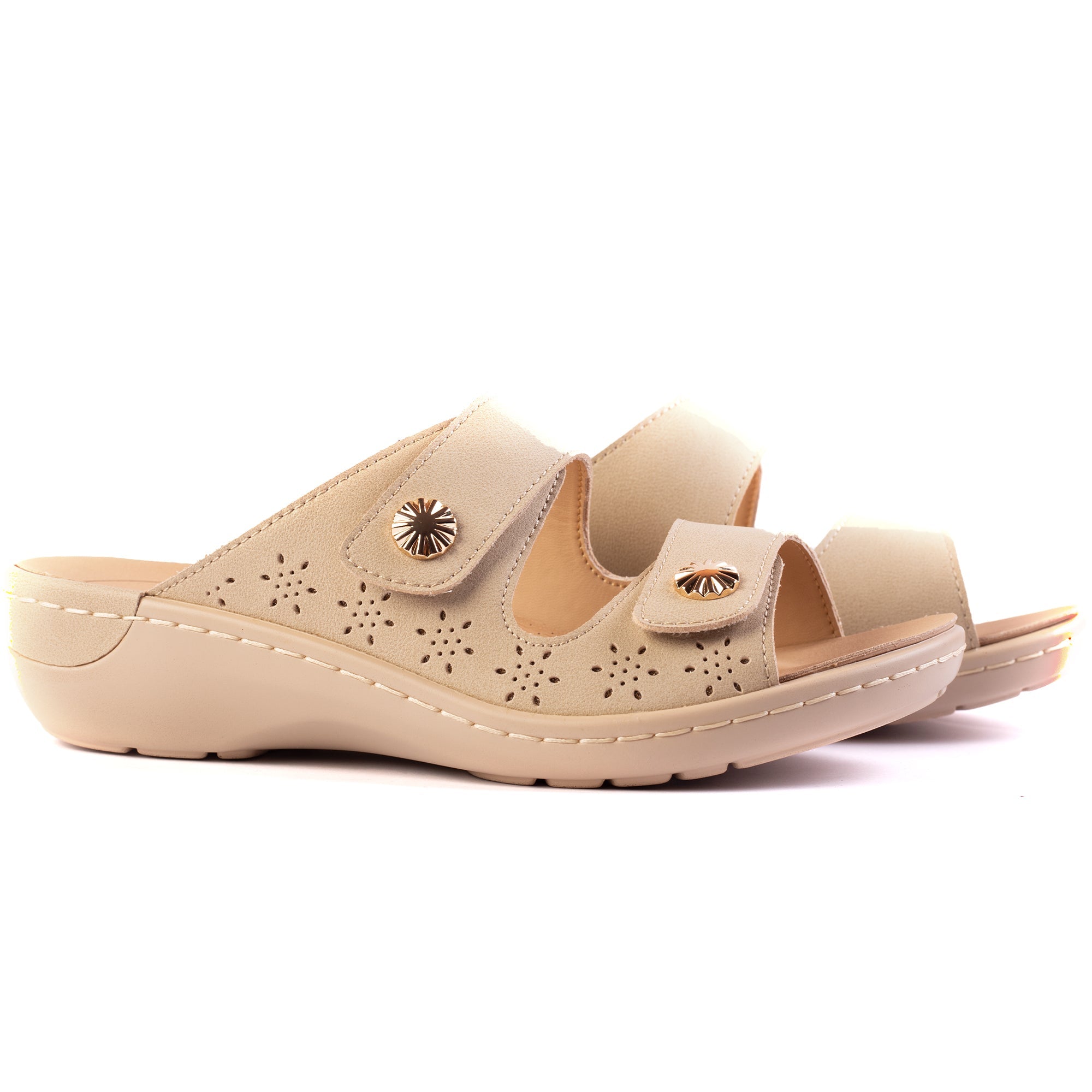 1769, Beige