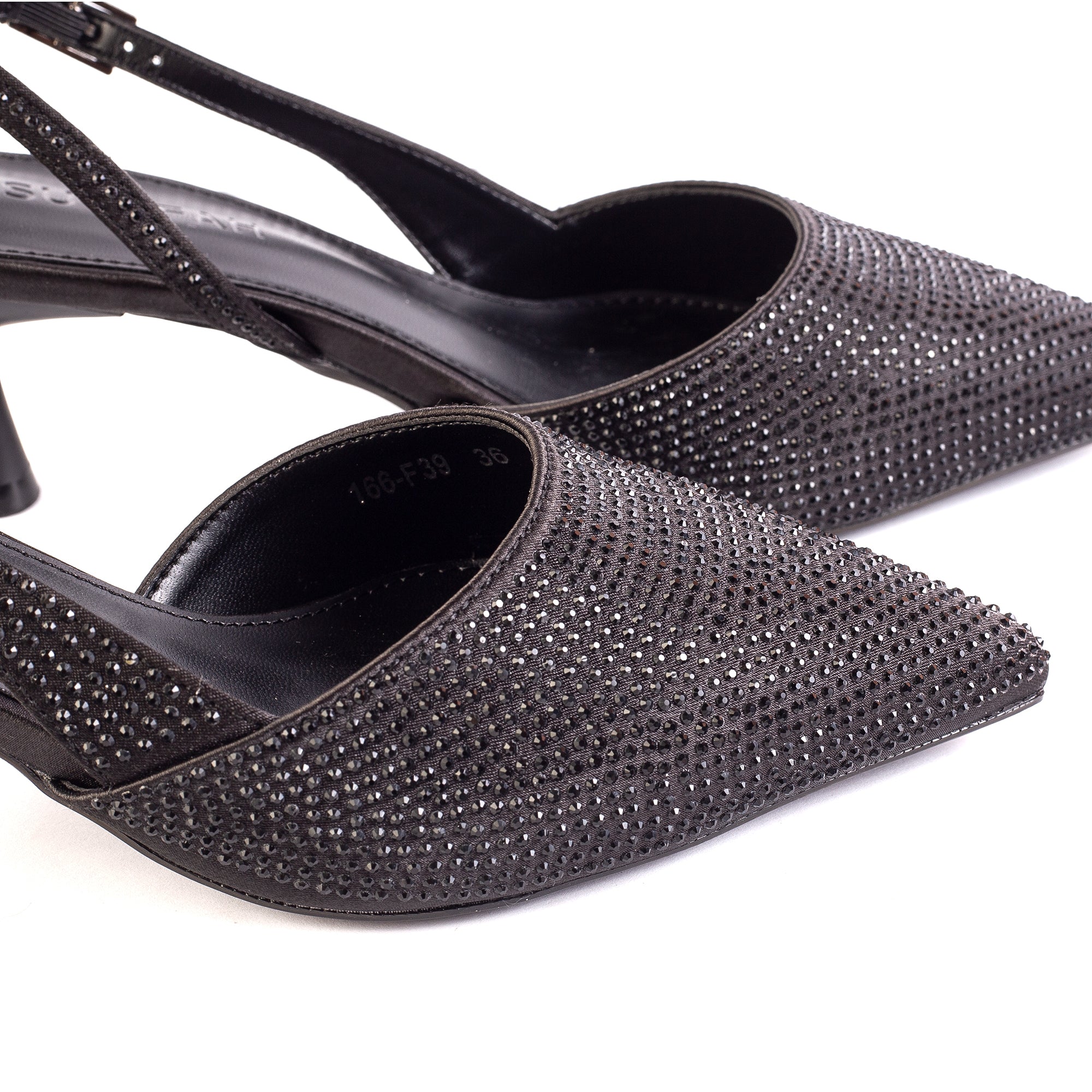 1773, Black
