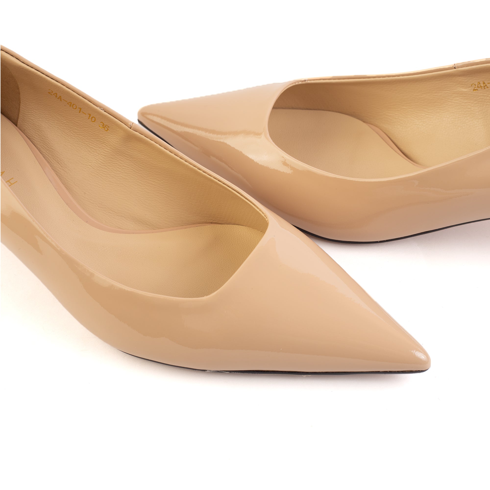 1781, Beige