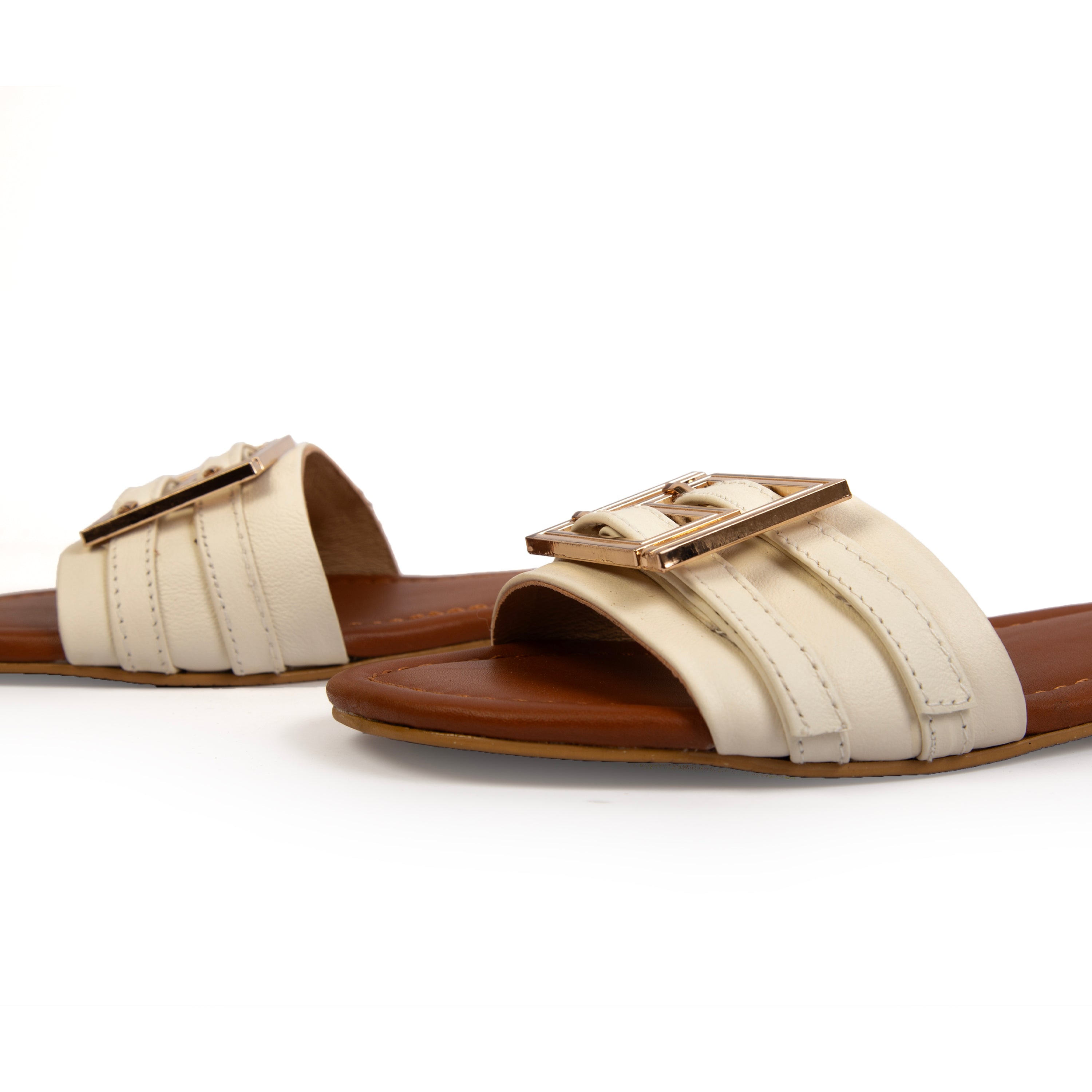 9458, White