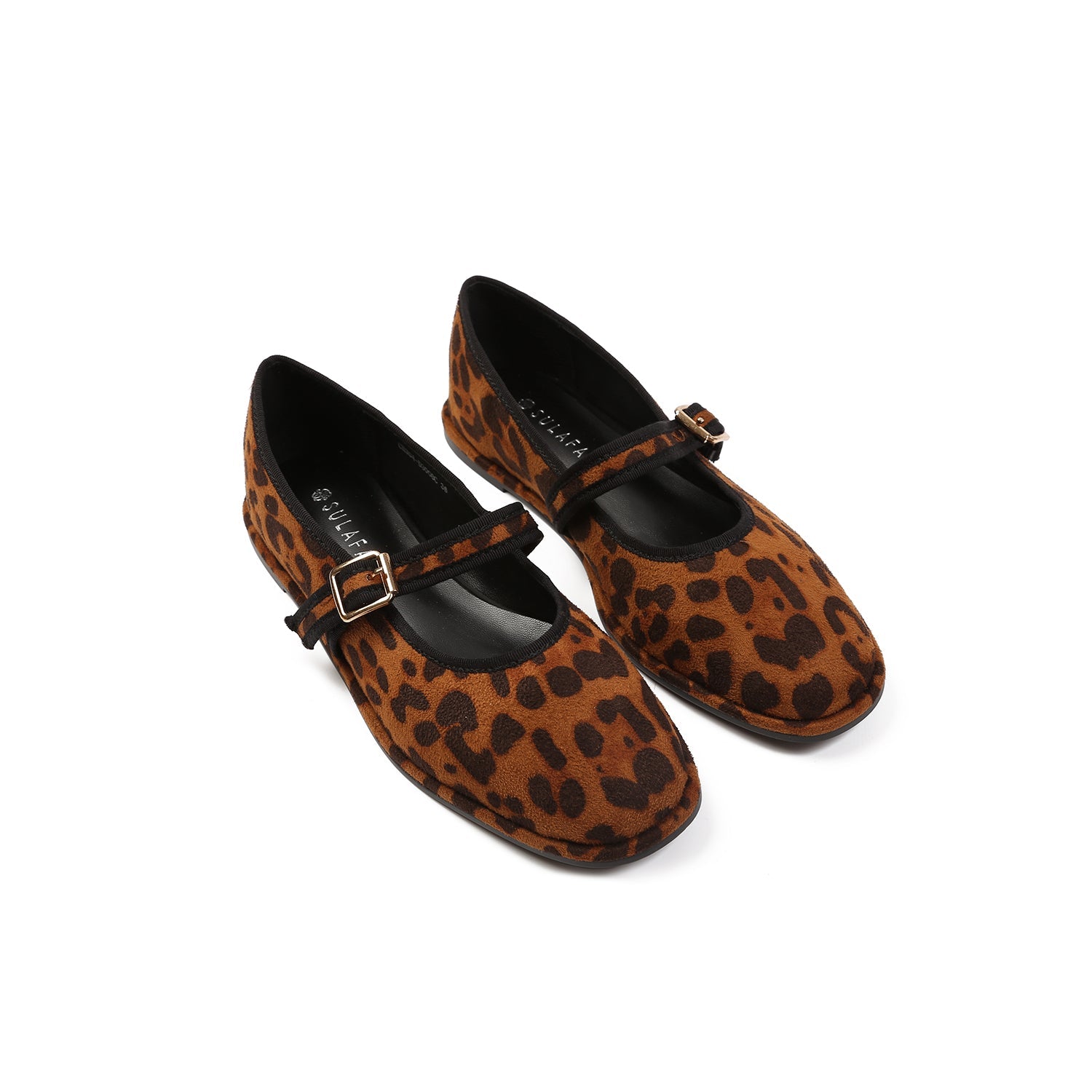 Xena Cheetah Brown - 1943