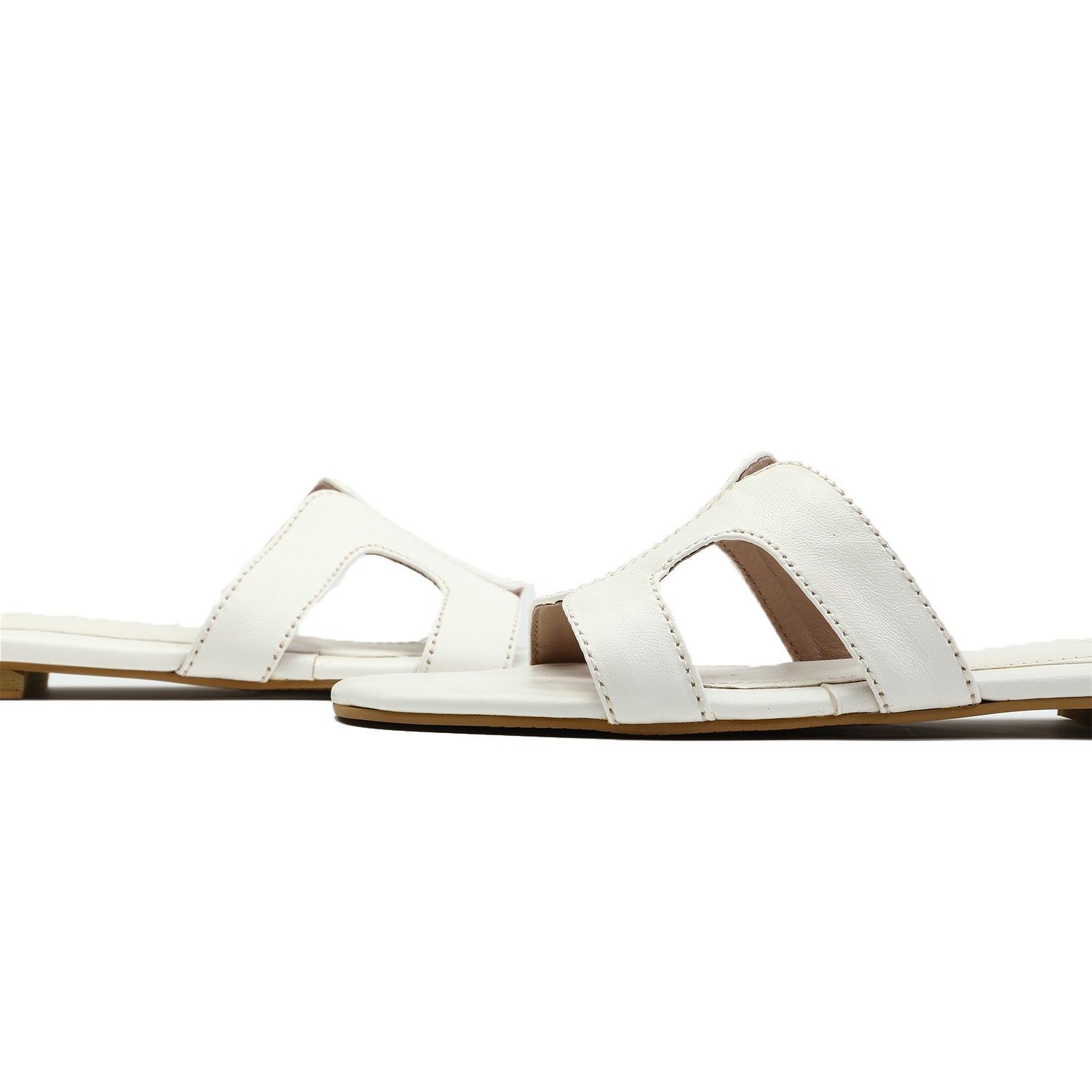 Mah-e-Nau White - 9002