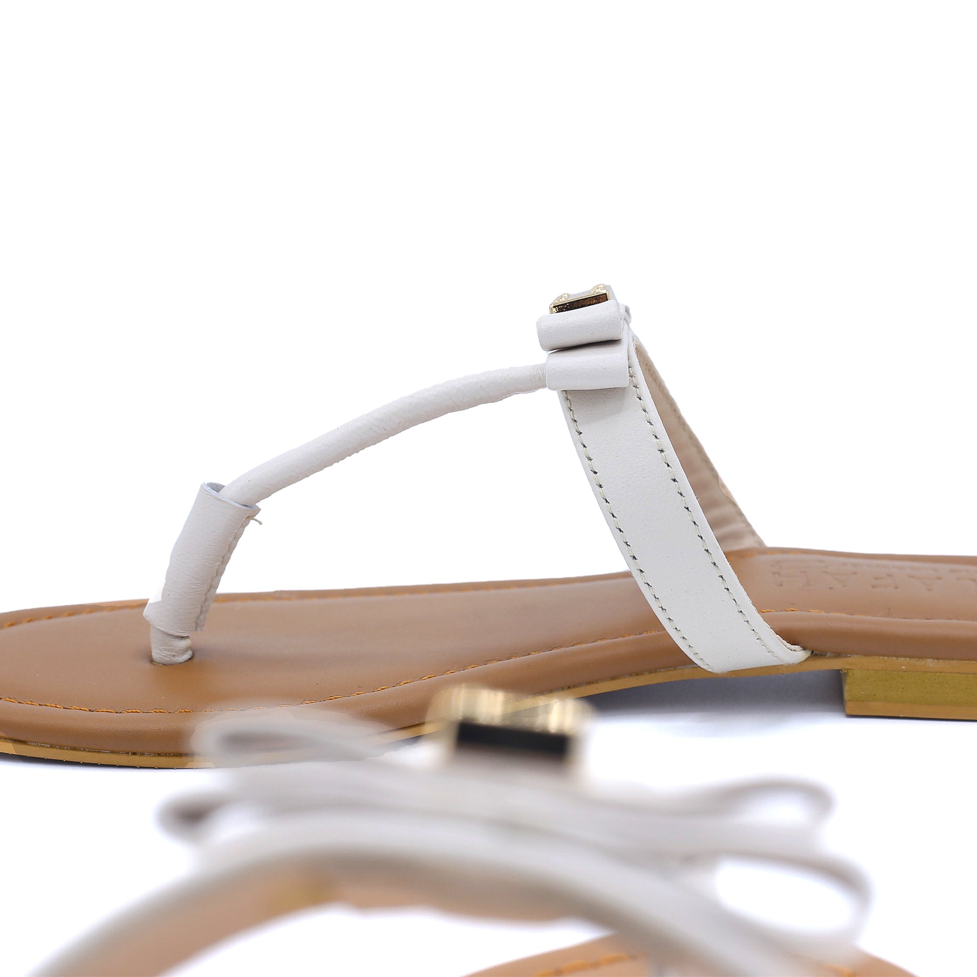 9186, White