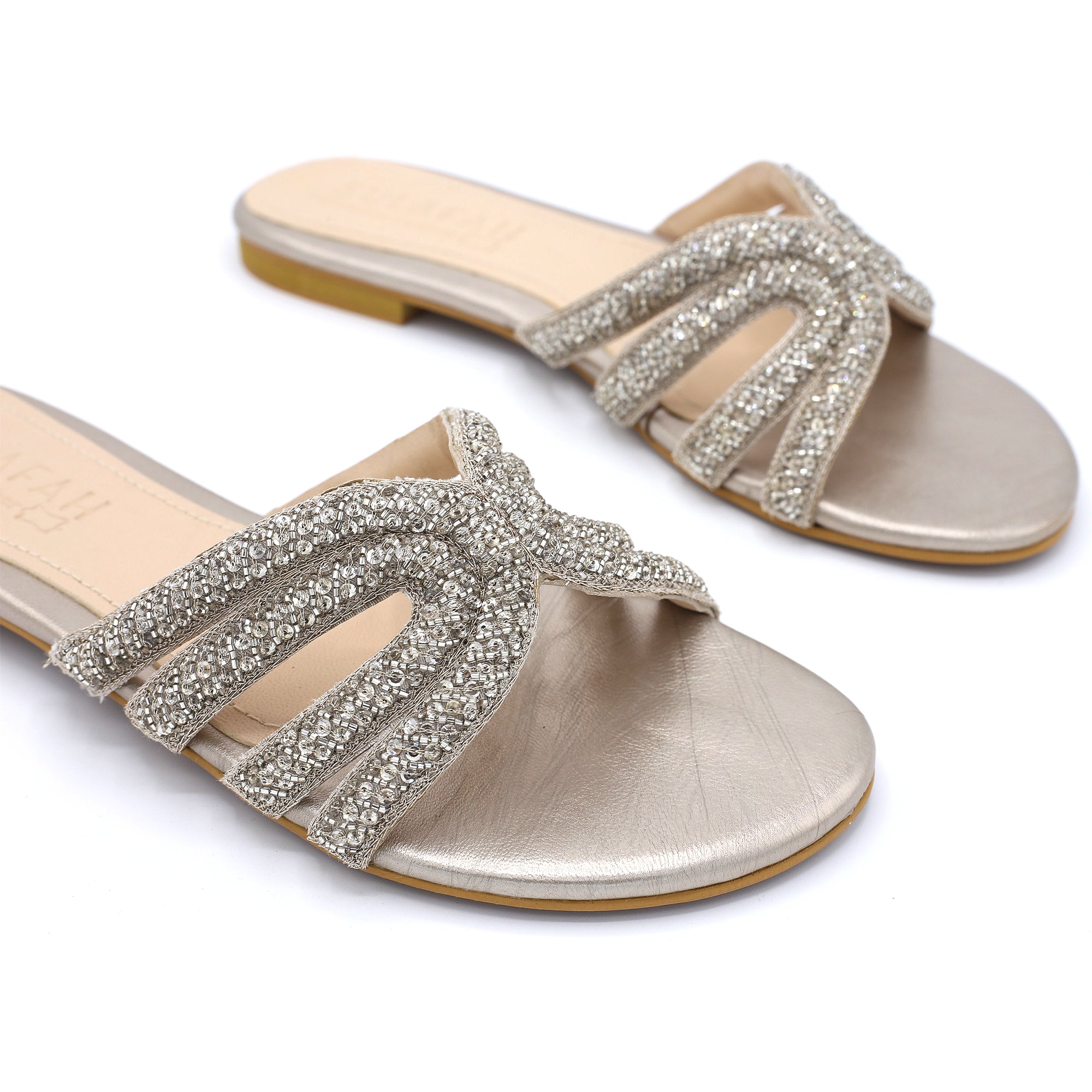 9334, Silver