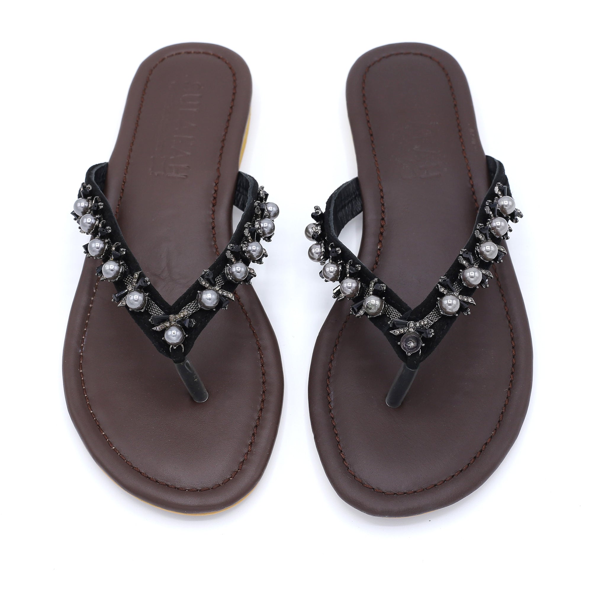 9353, Black