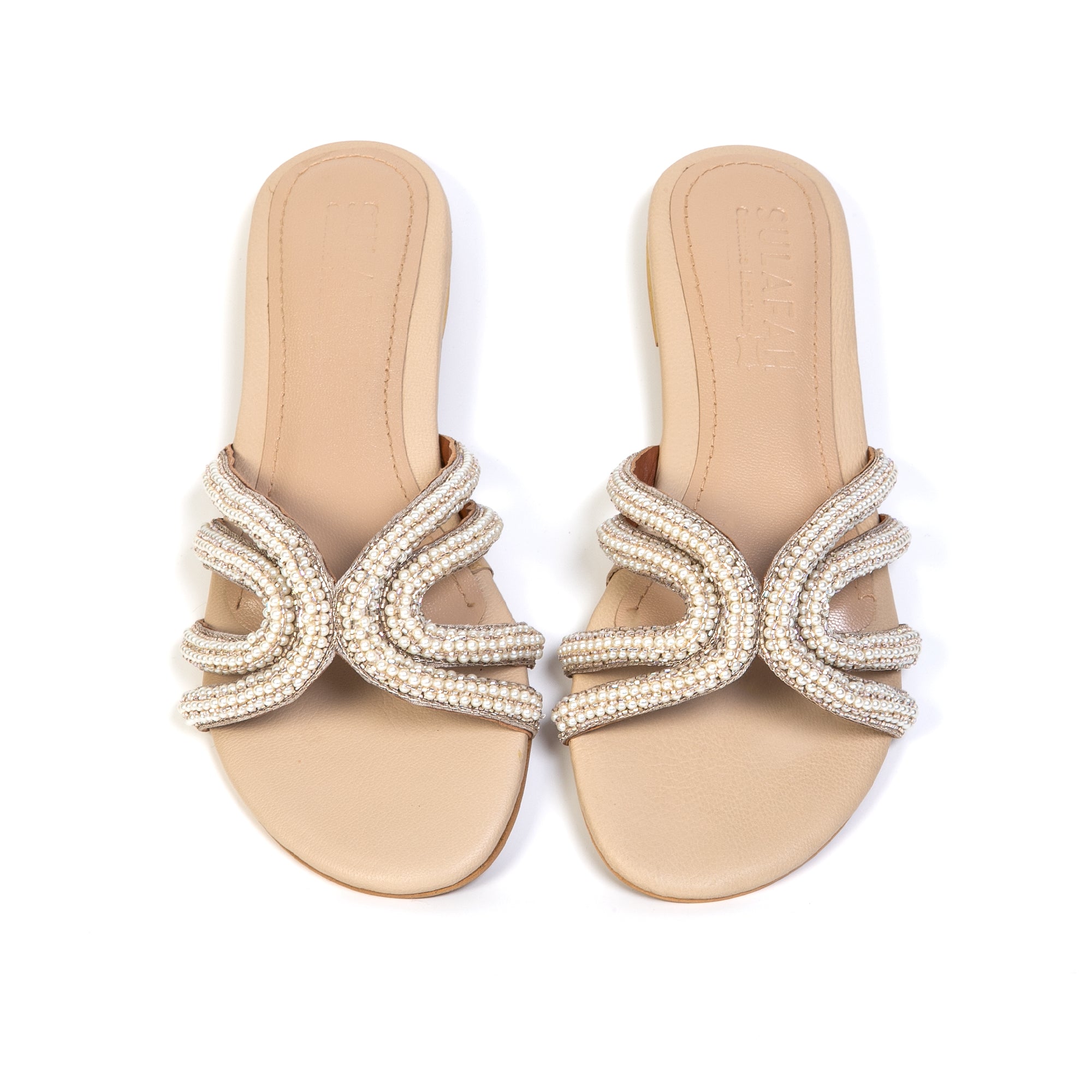 9404, Beige