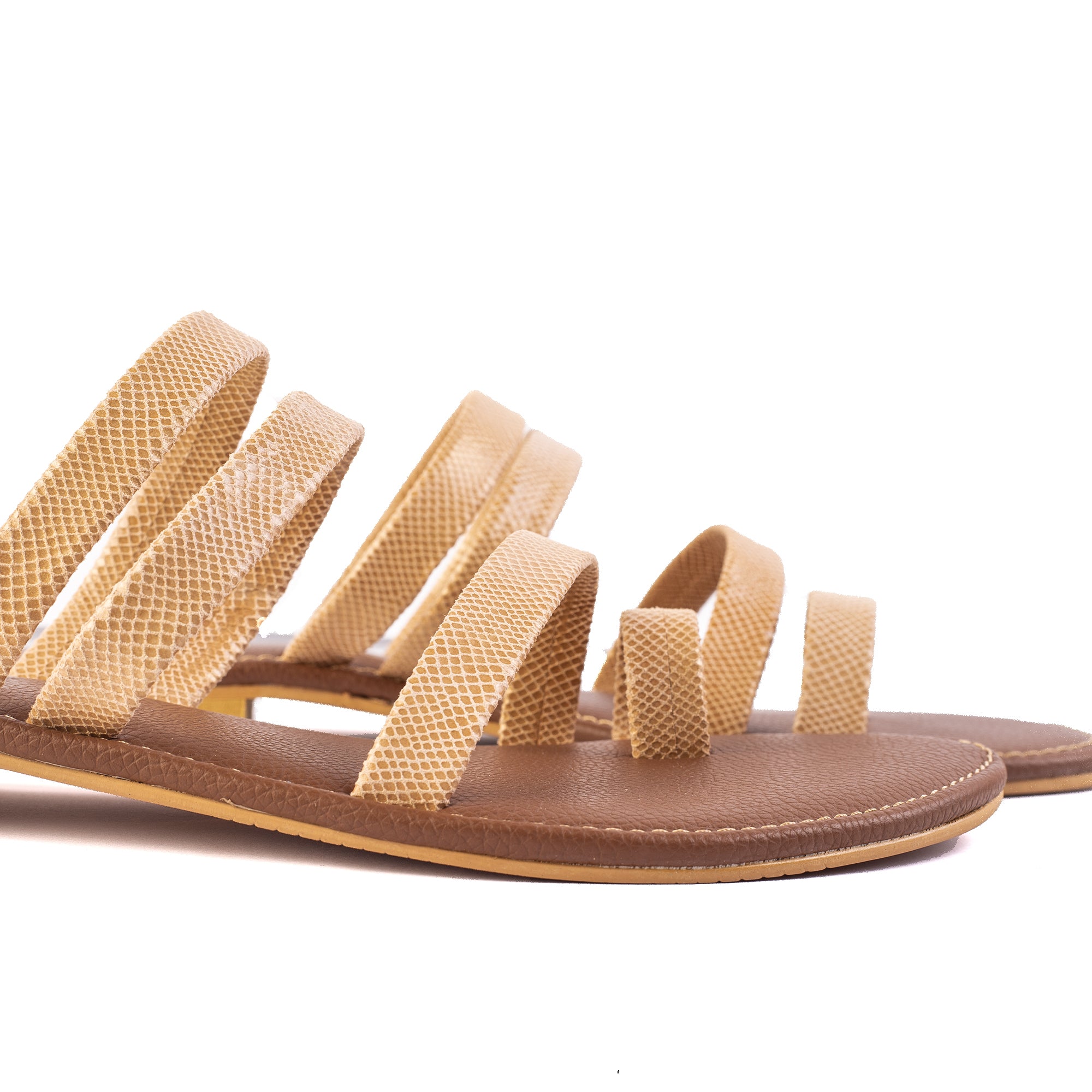 9438, Beige