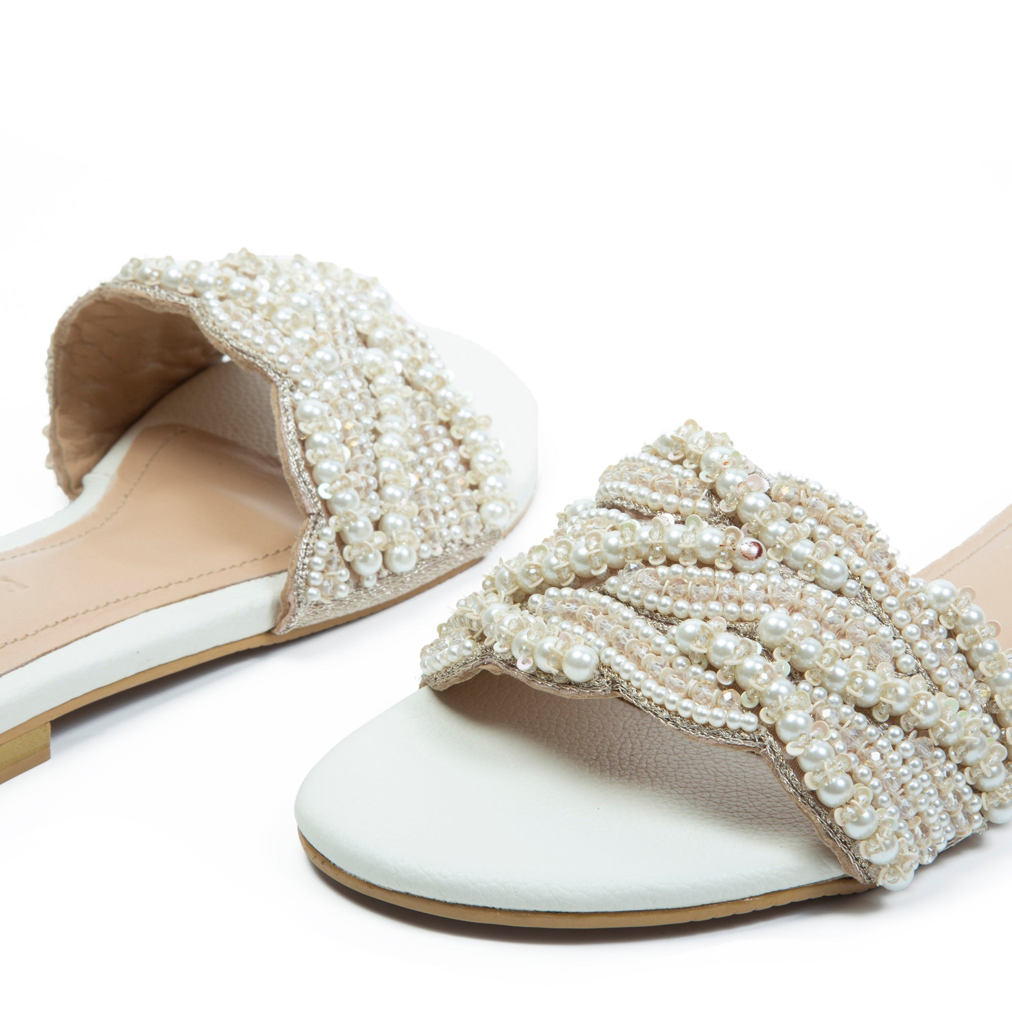 9521-3, White