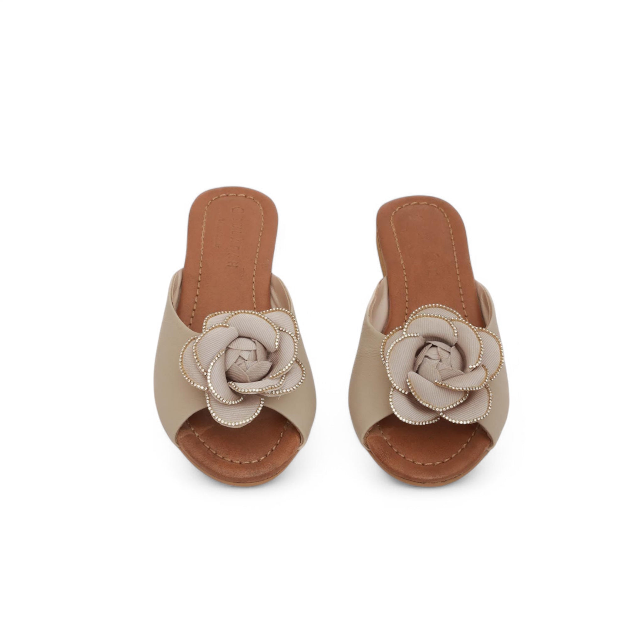 9539, Beige