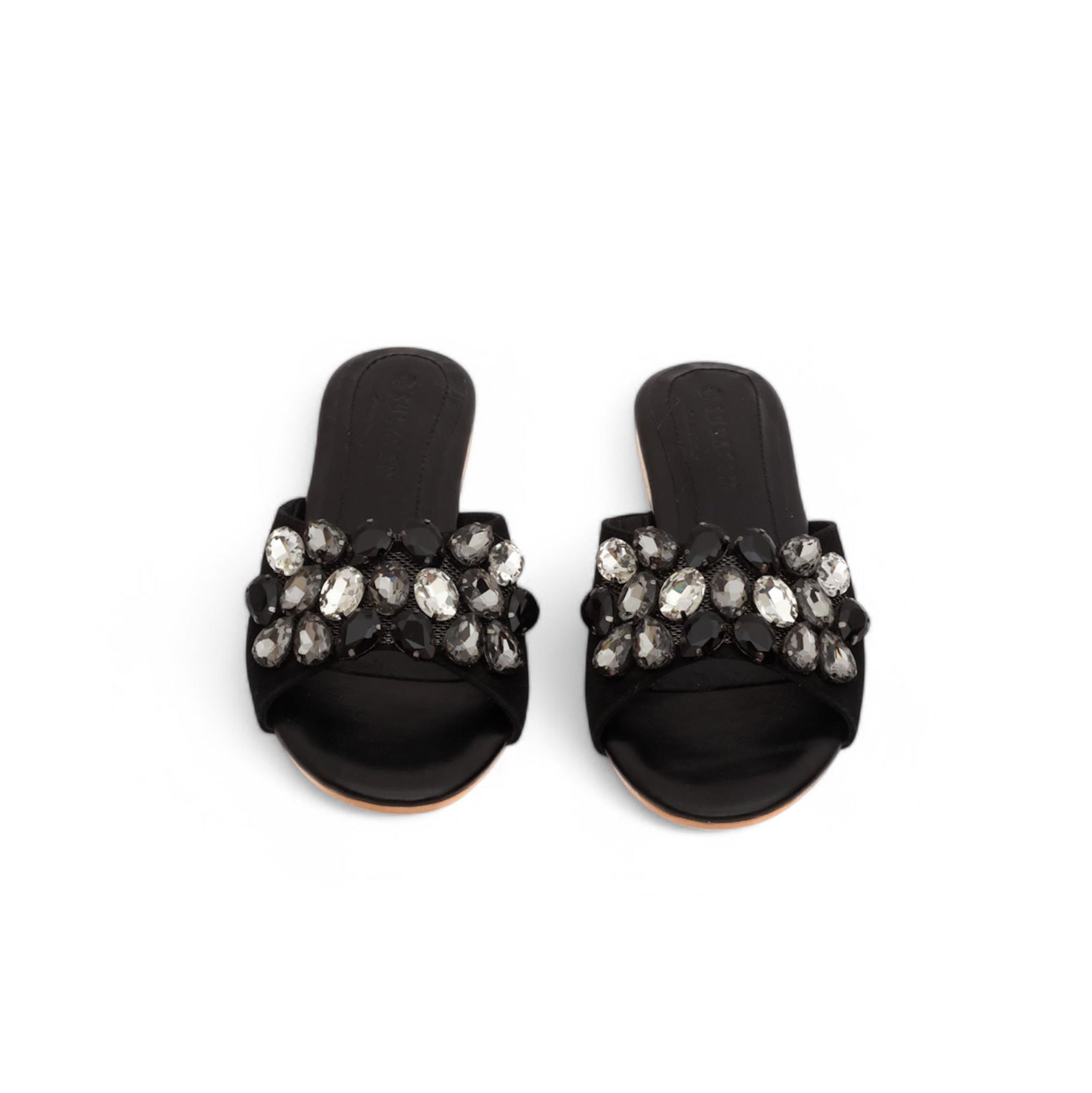 9566, Black