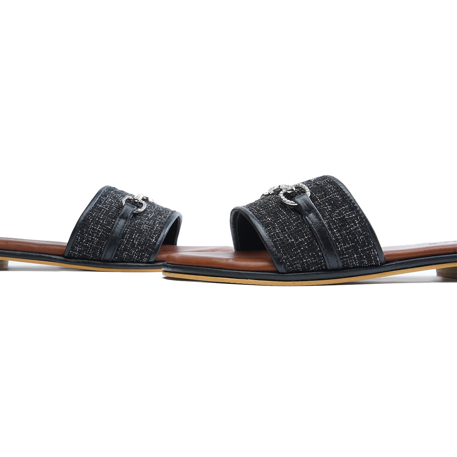 Yusrah Black - 9629
