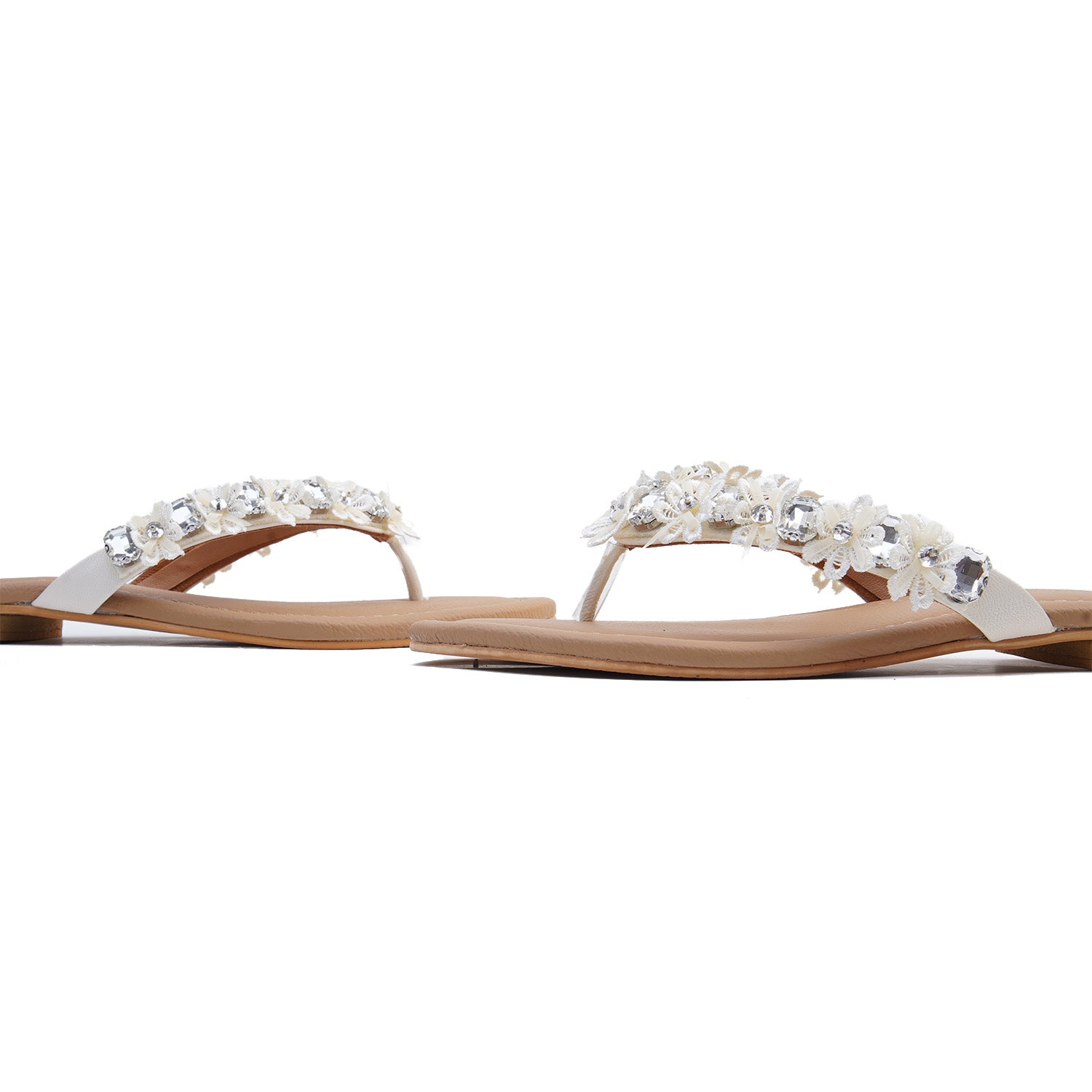 Aizelle White - 9745