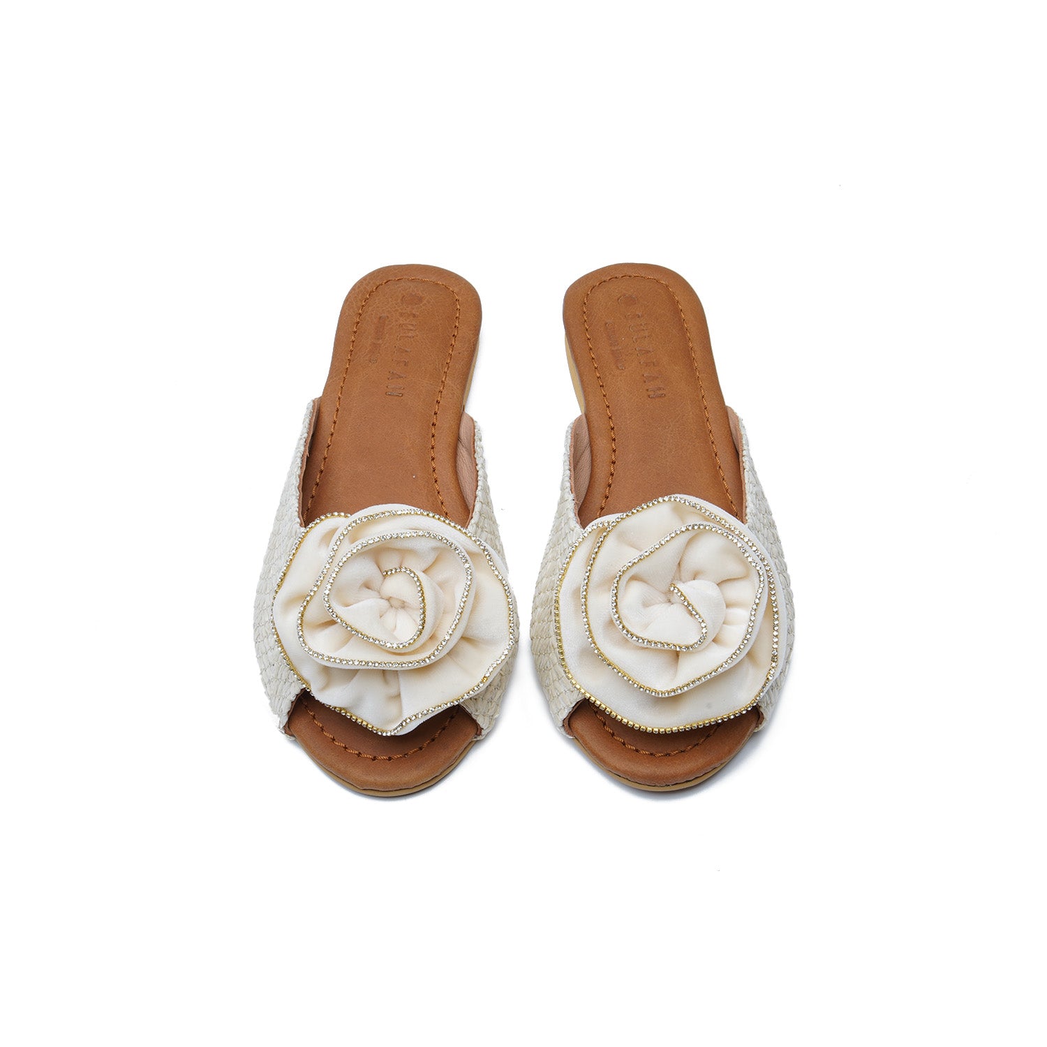 9747, White