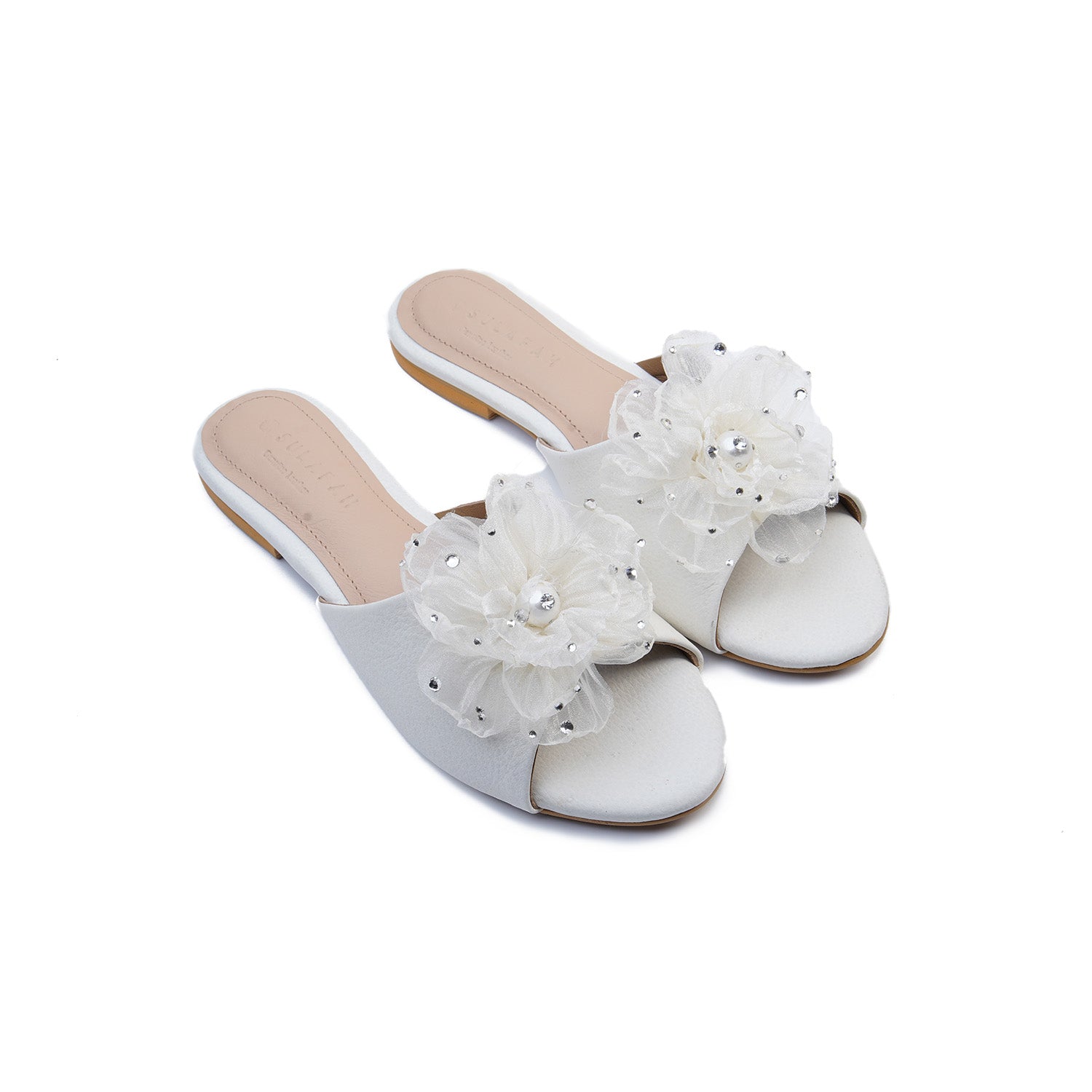 Mahgelle White - 9748