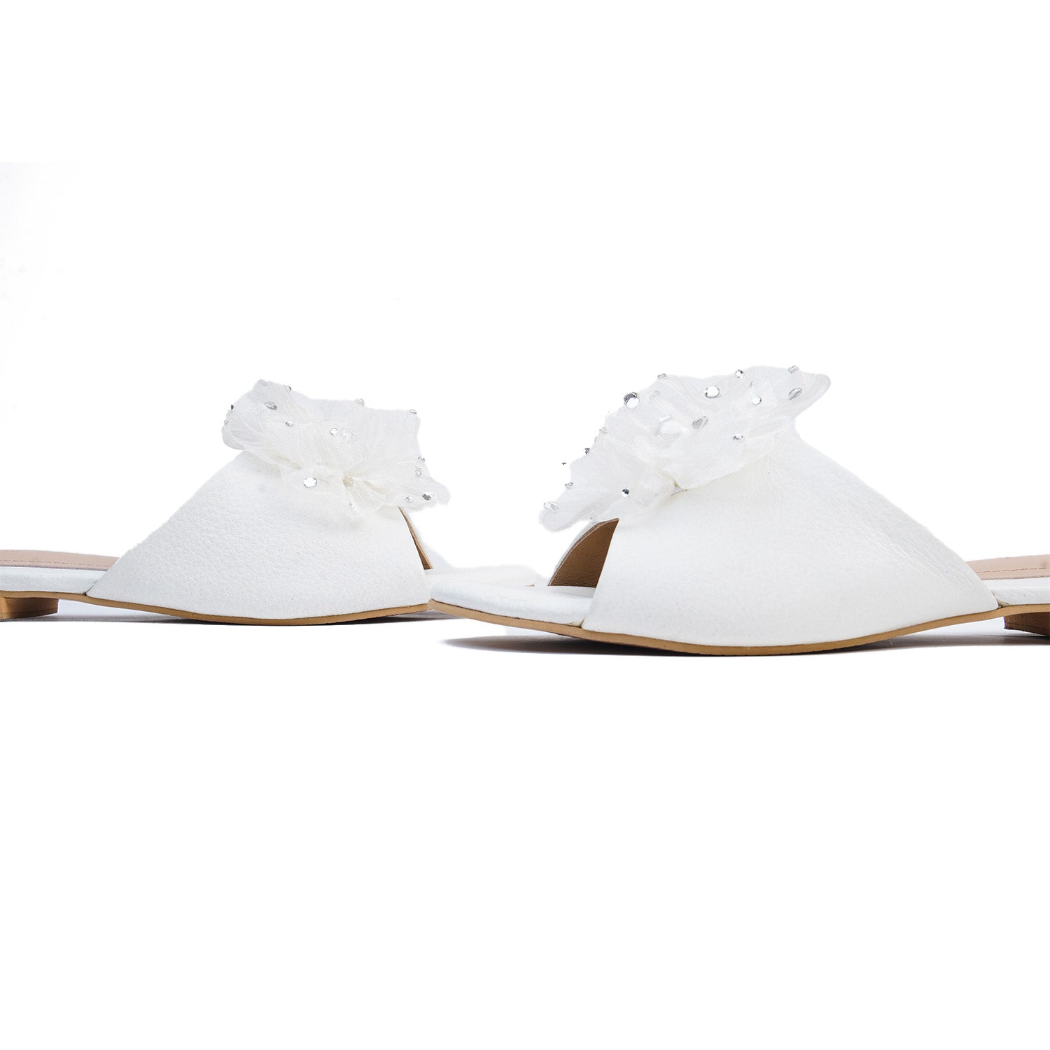 Mahgelle White - 9748