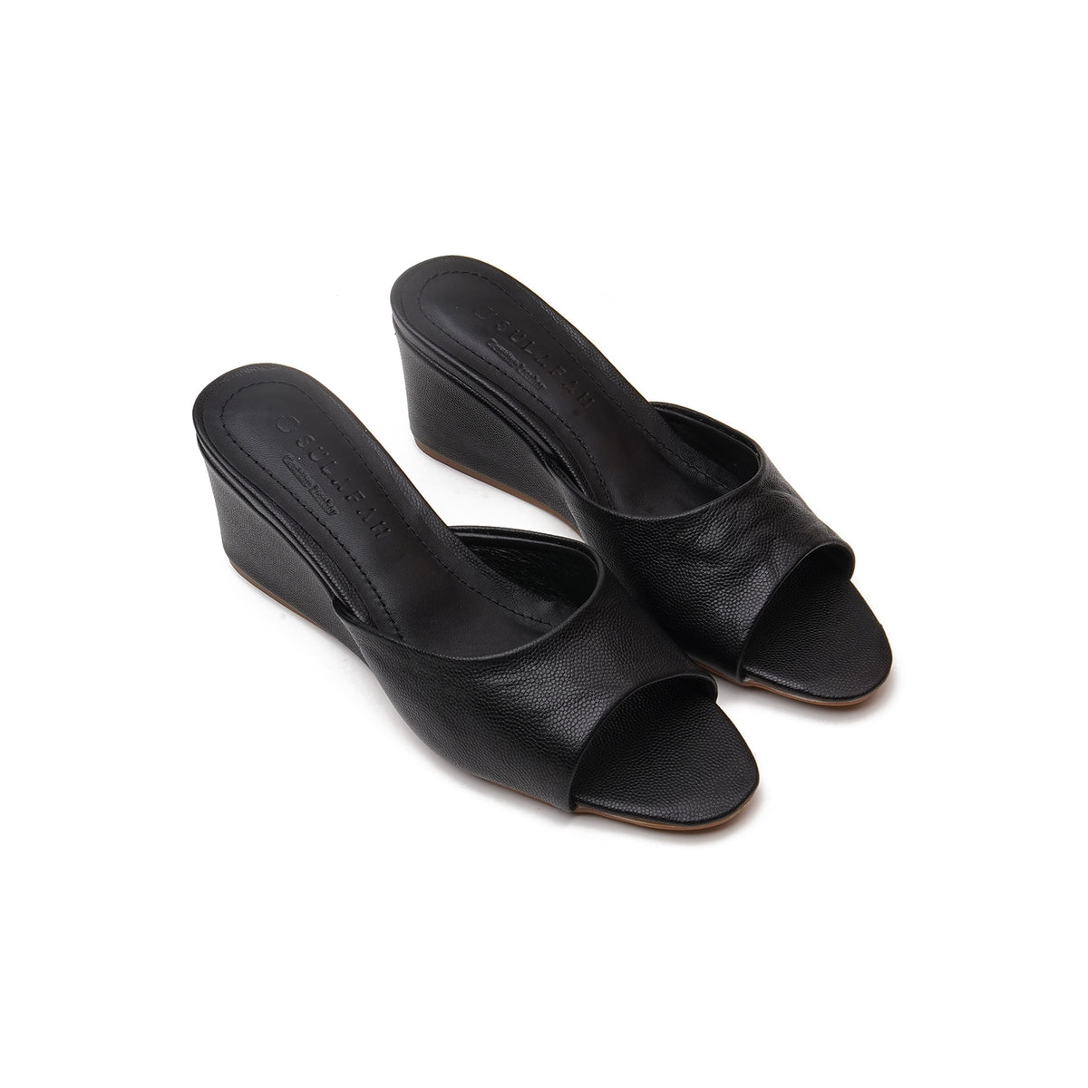 Bella Black - 9790
