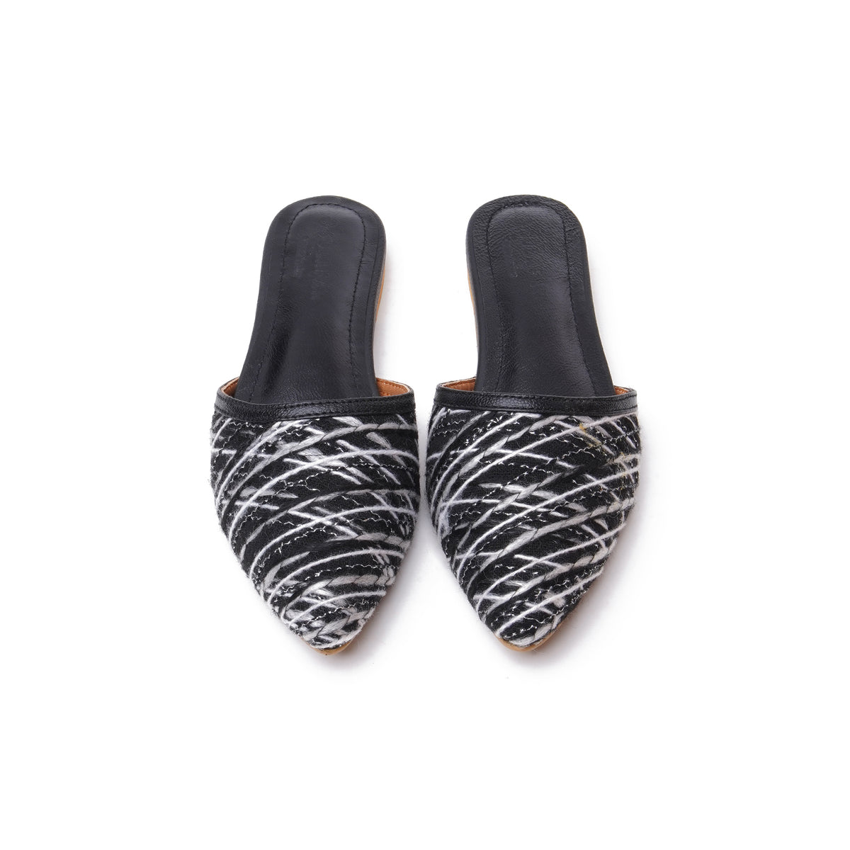 Ivy Black - 9798