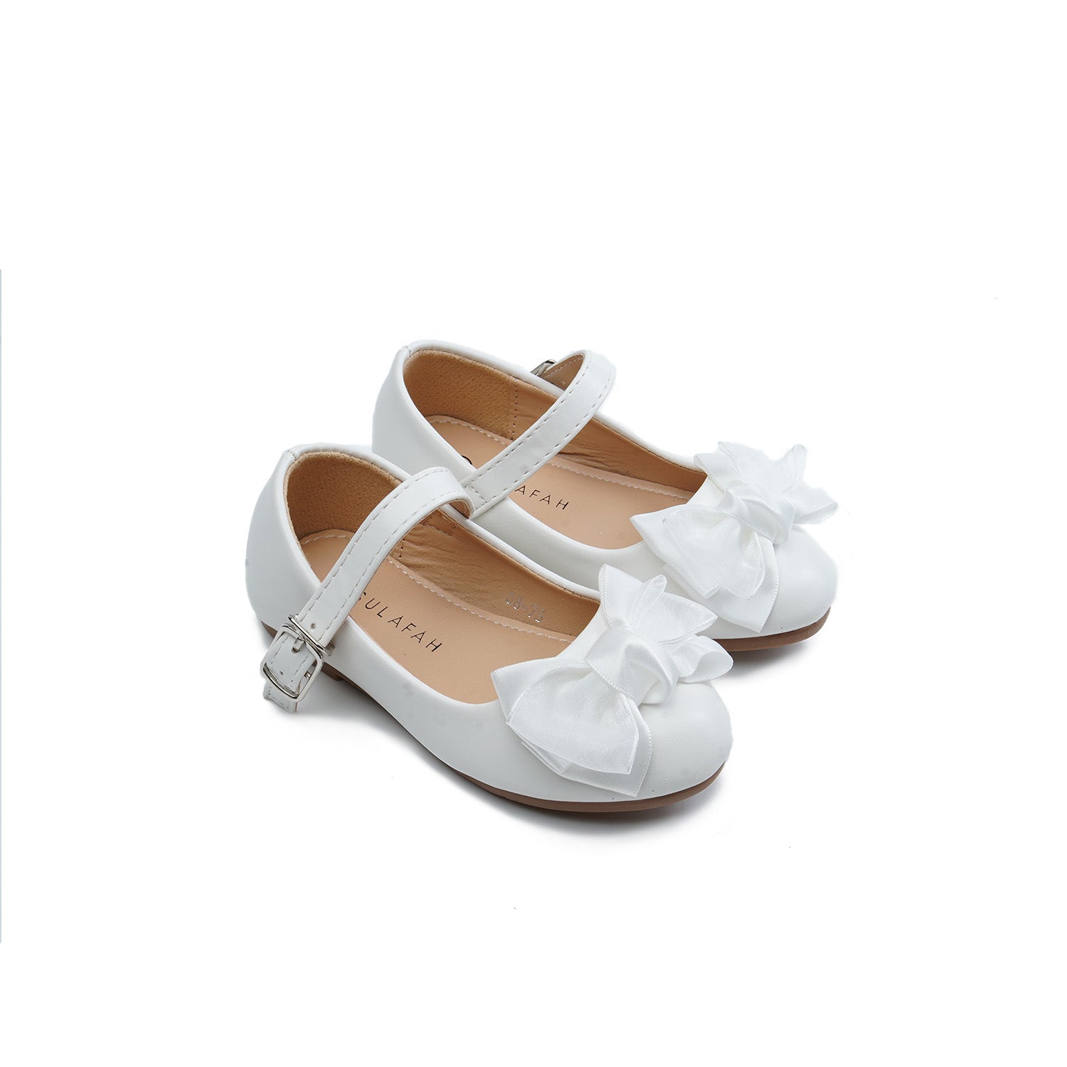 Chutki White - kd04