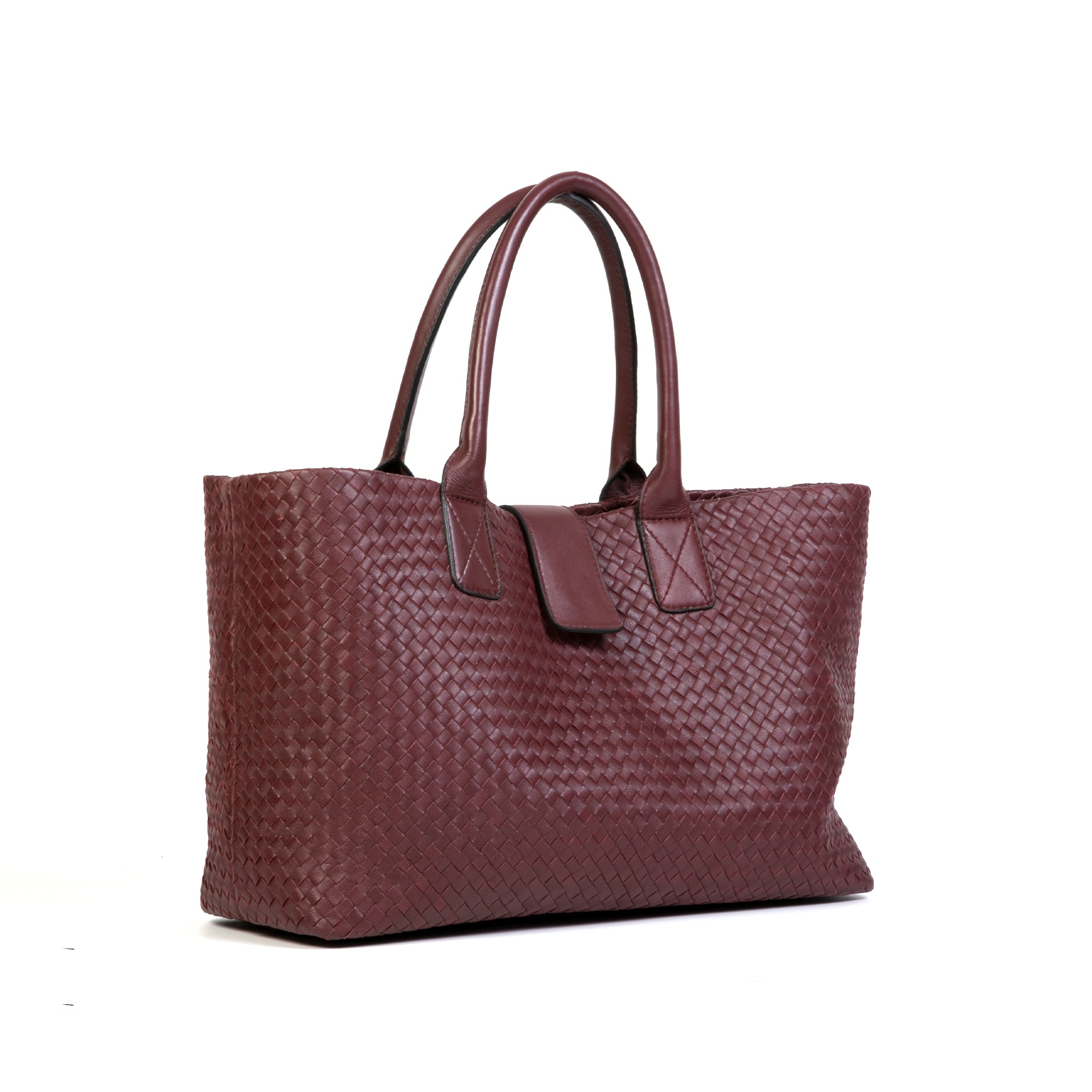HB-02, Maroon