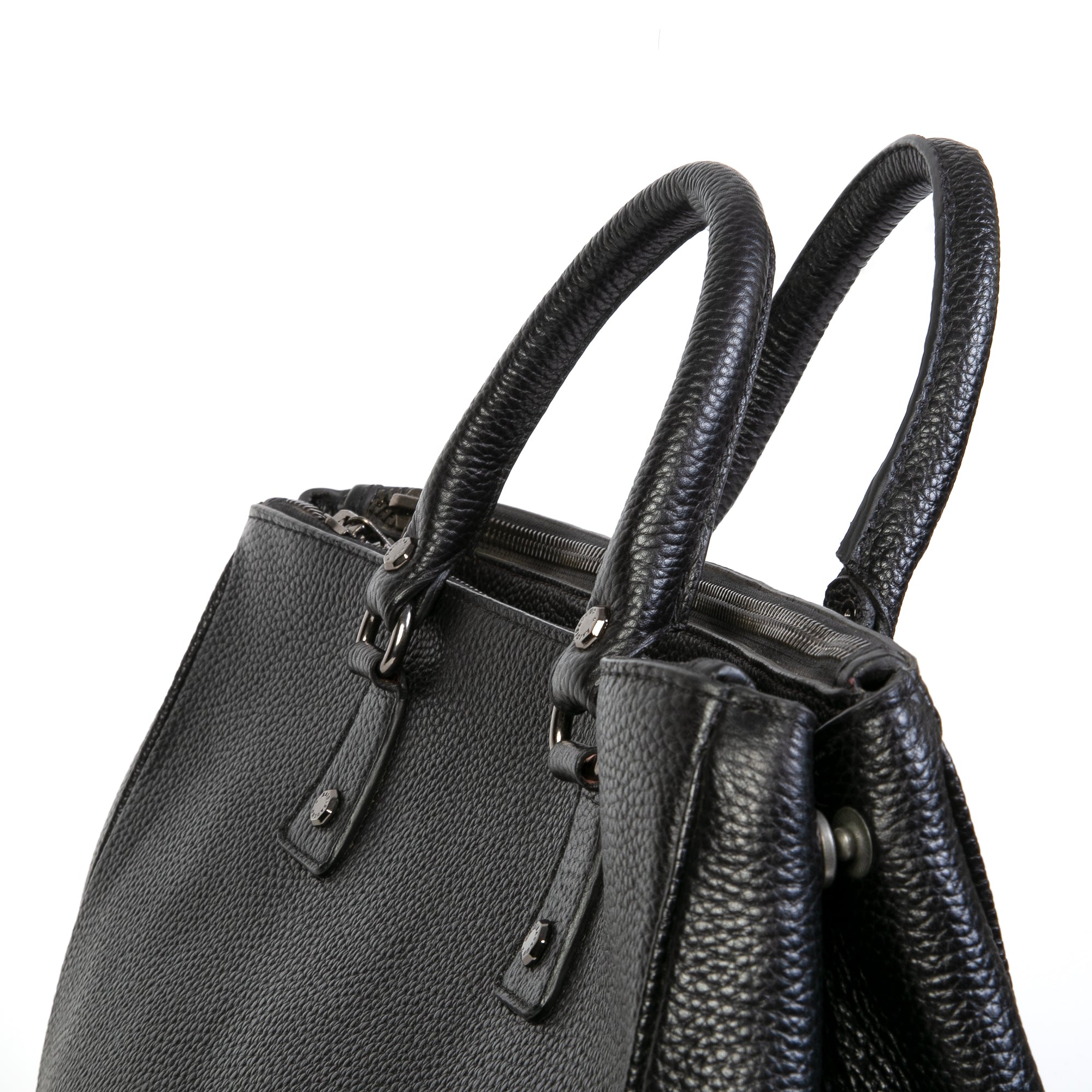 HB-06, Black