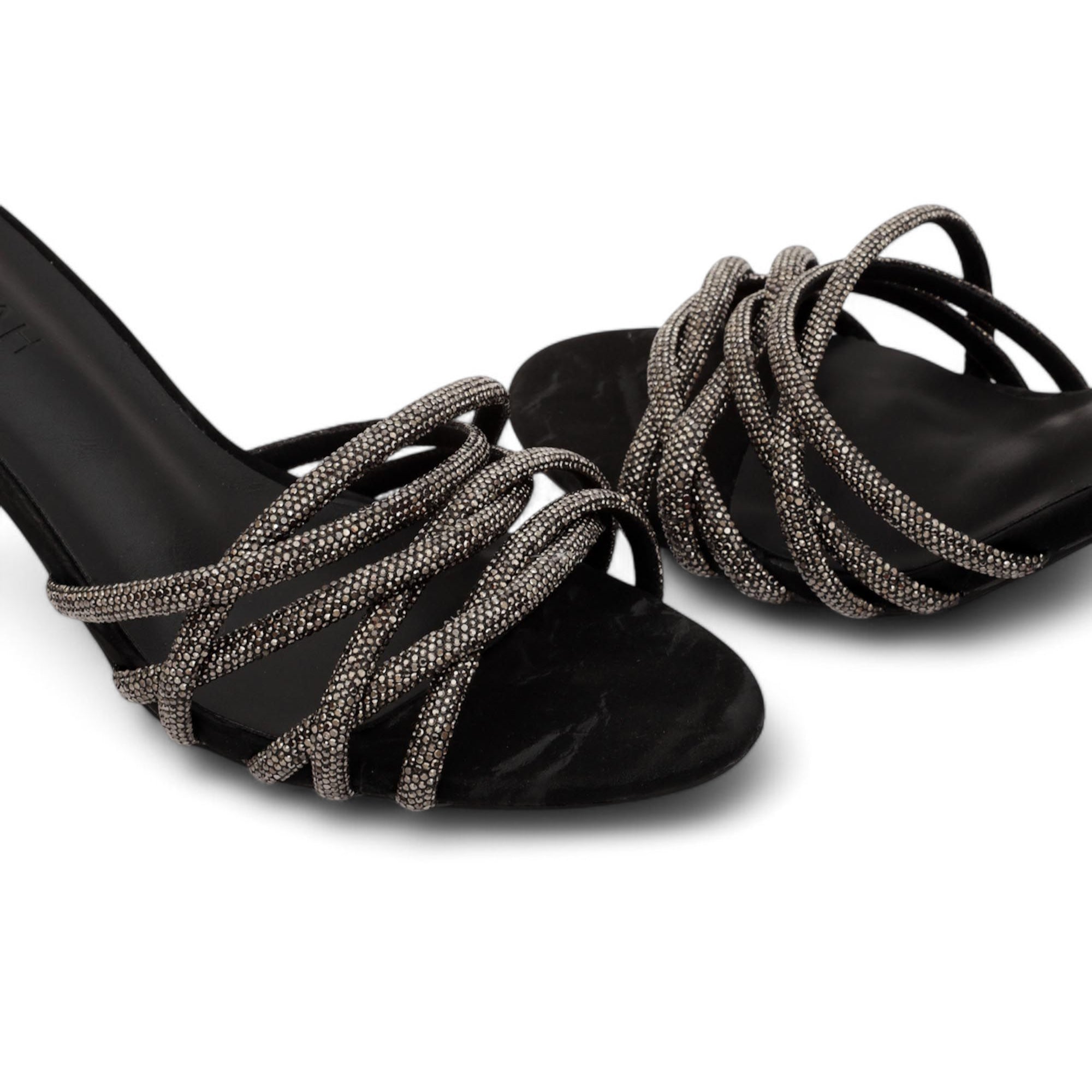 1805, Black