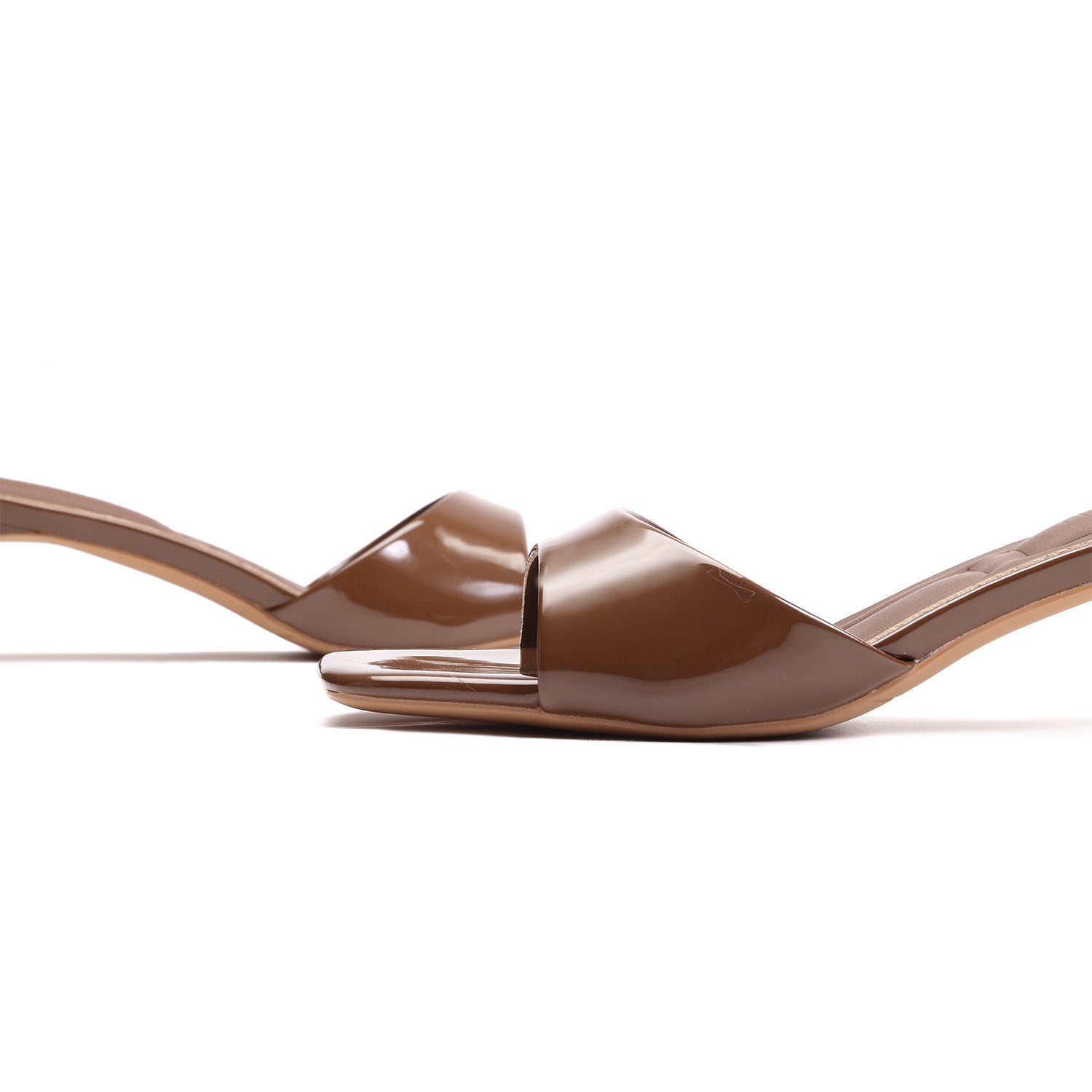 1980, Dark Brown