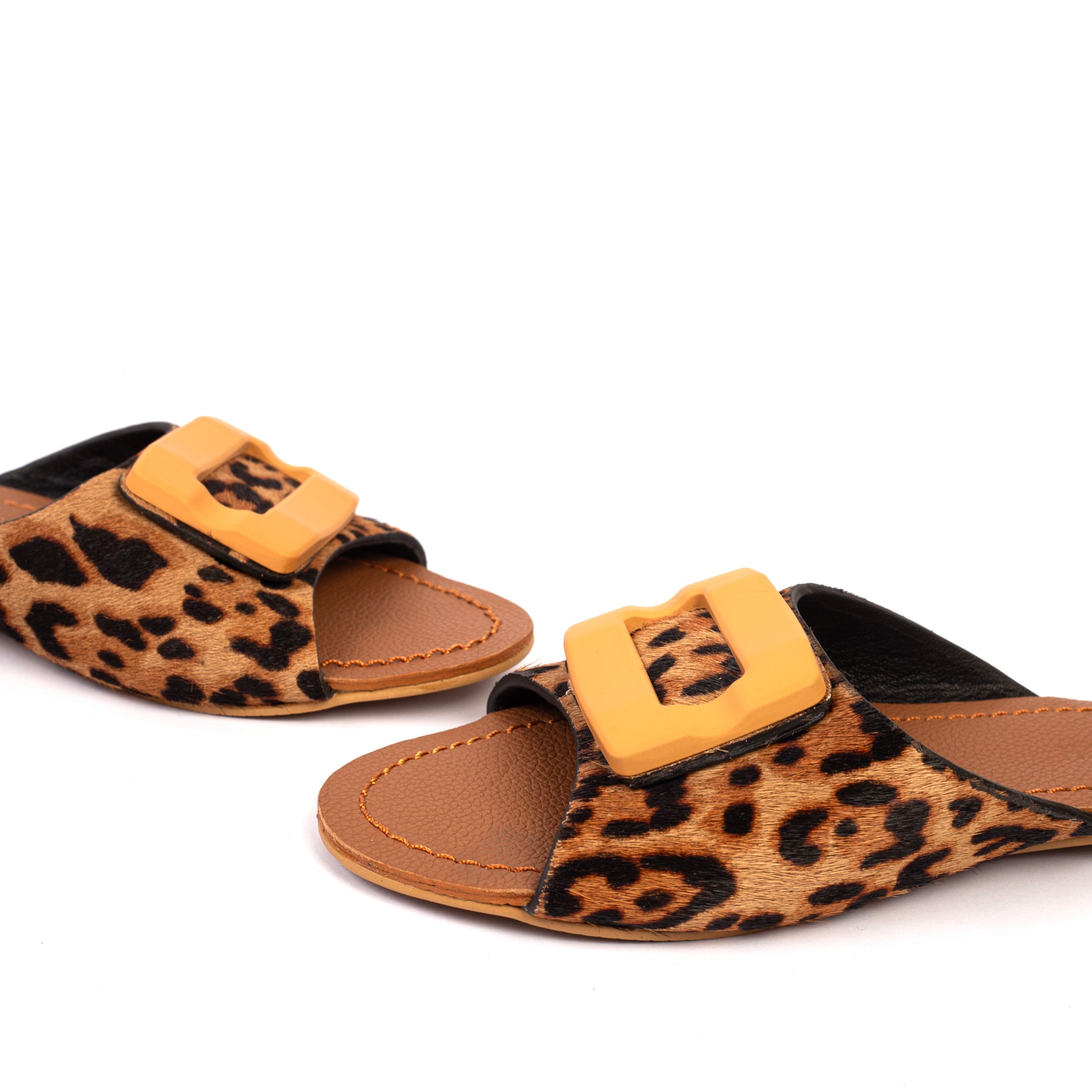 9463, Cheetah Brown