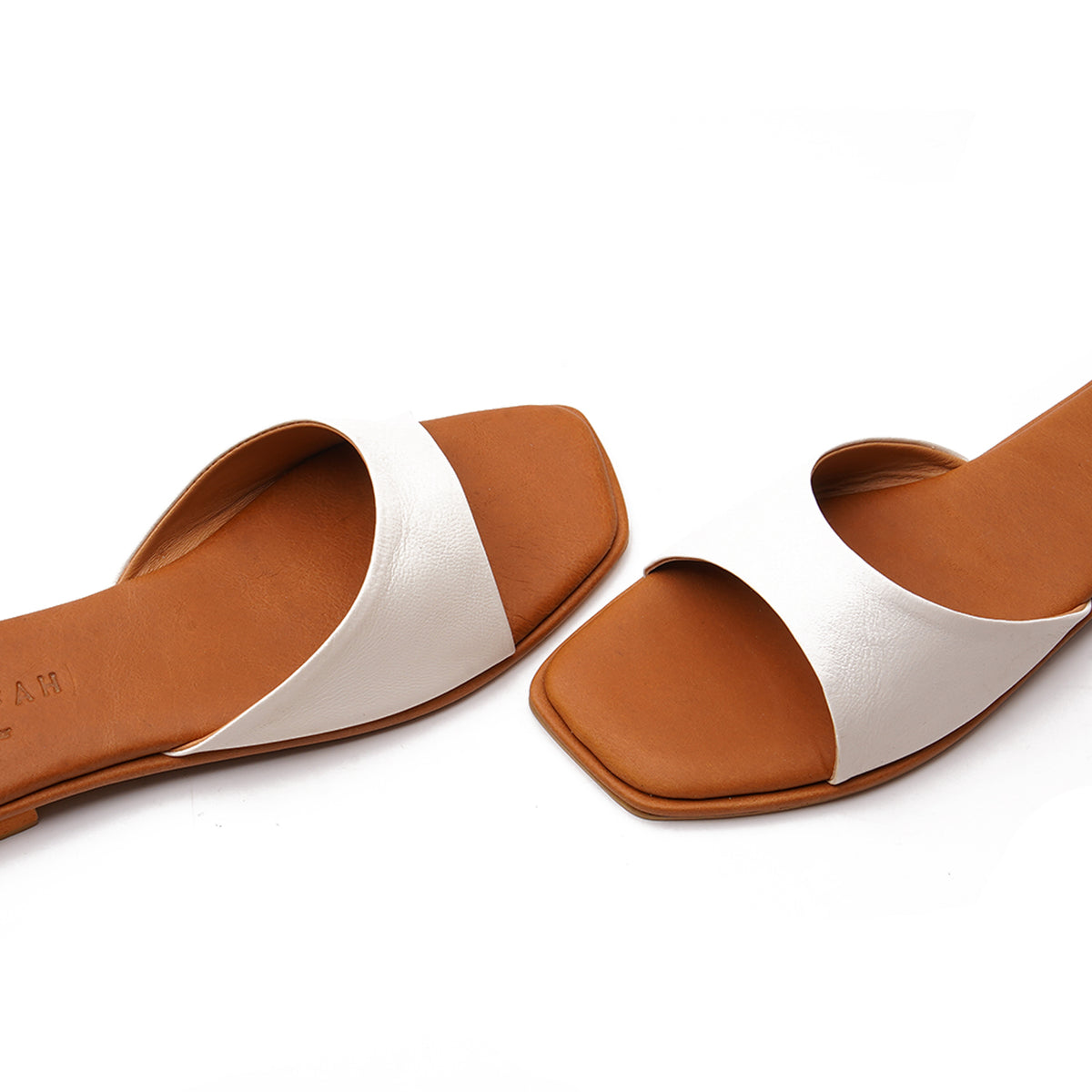Rukhsar White - 9564