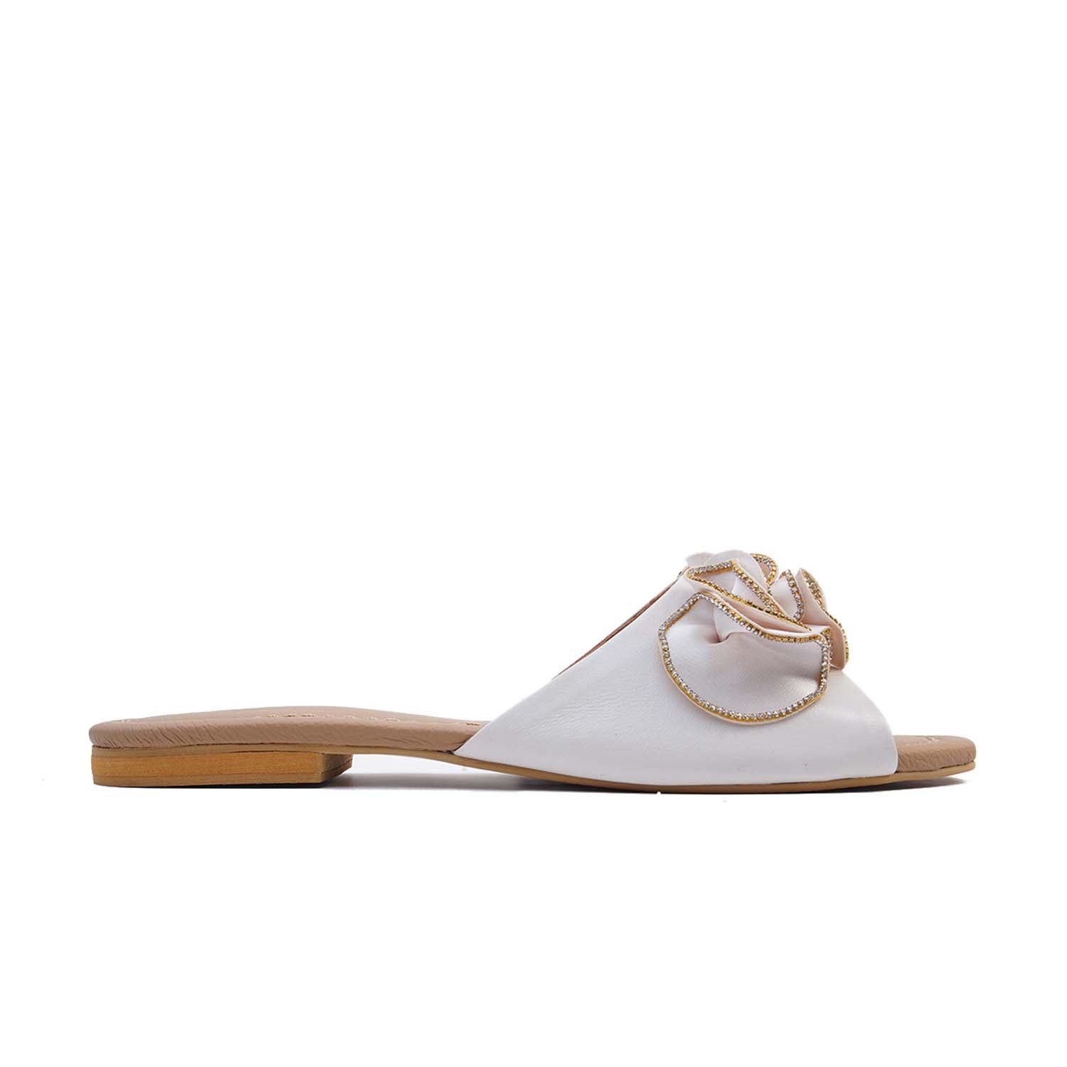 9746, White