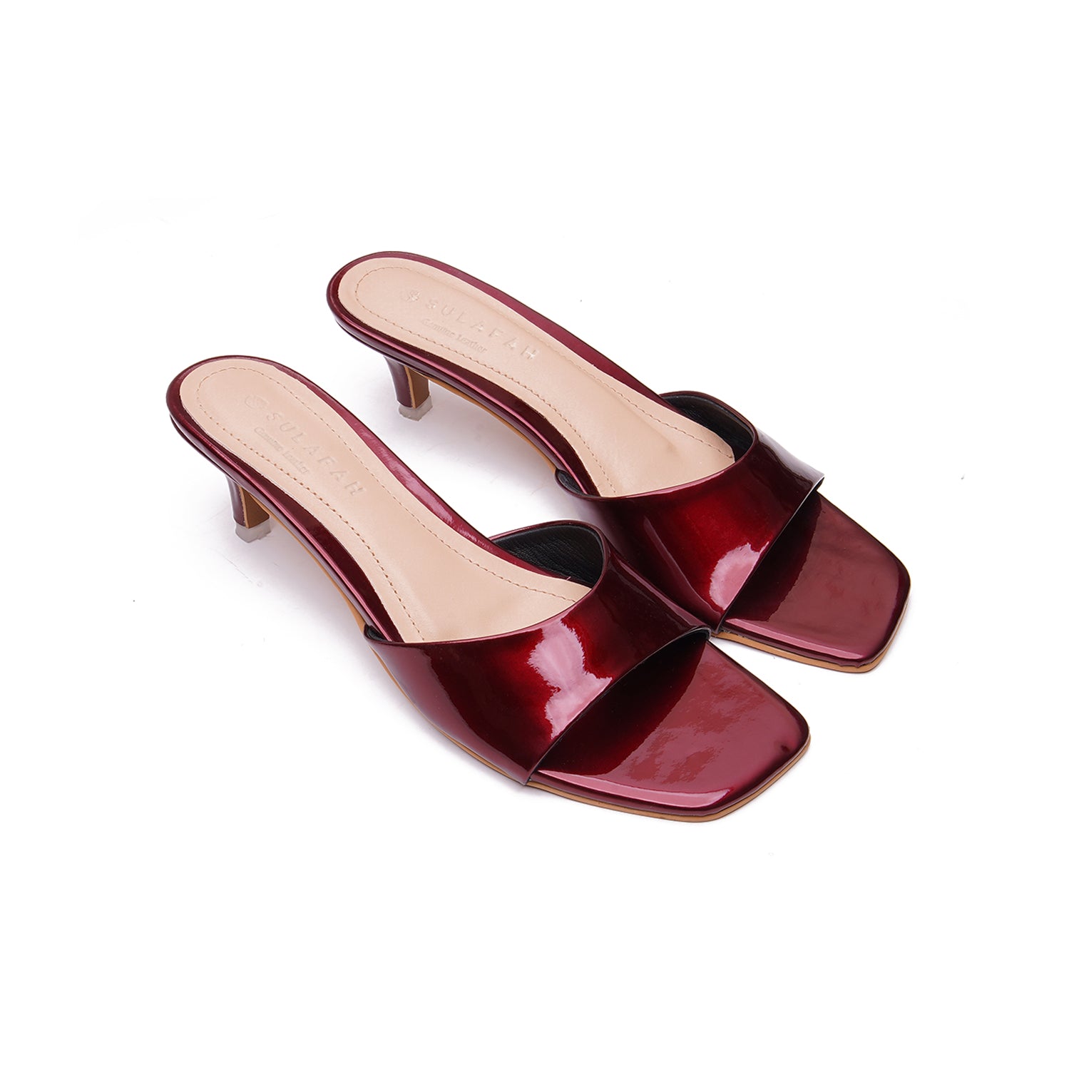 Maroon - 9780