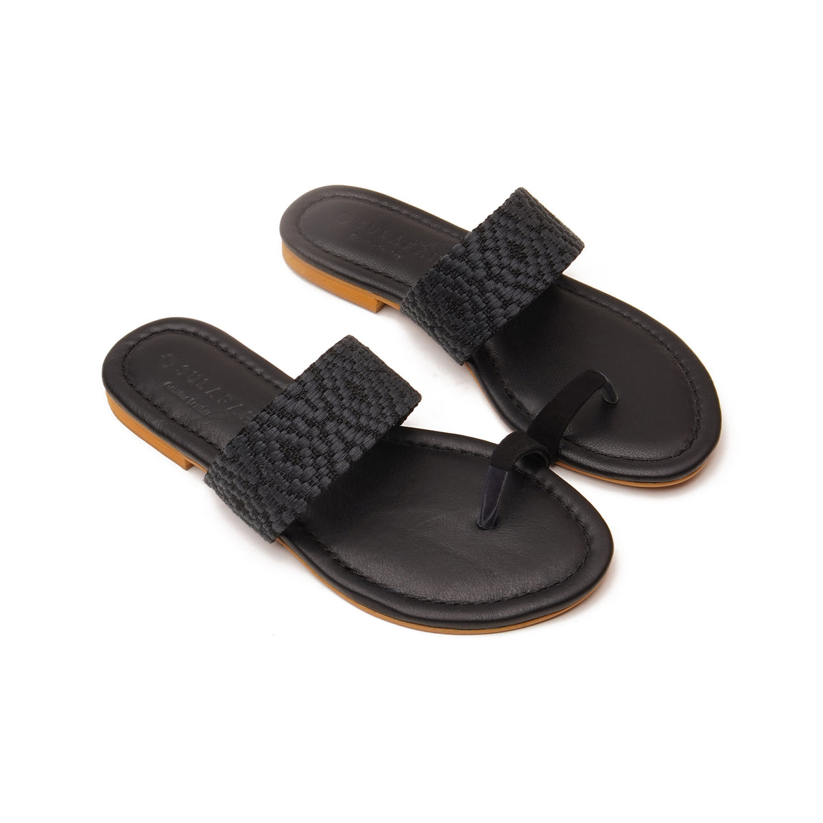 Avelina Black - 9788