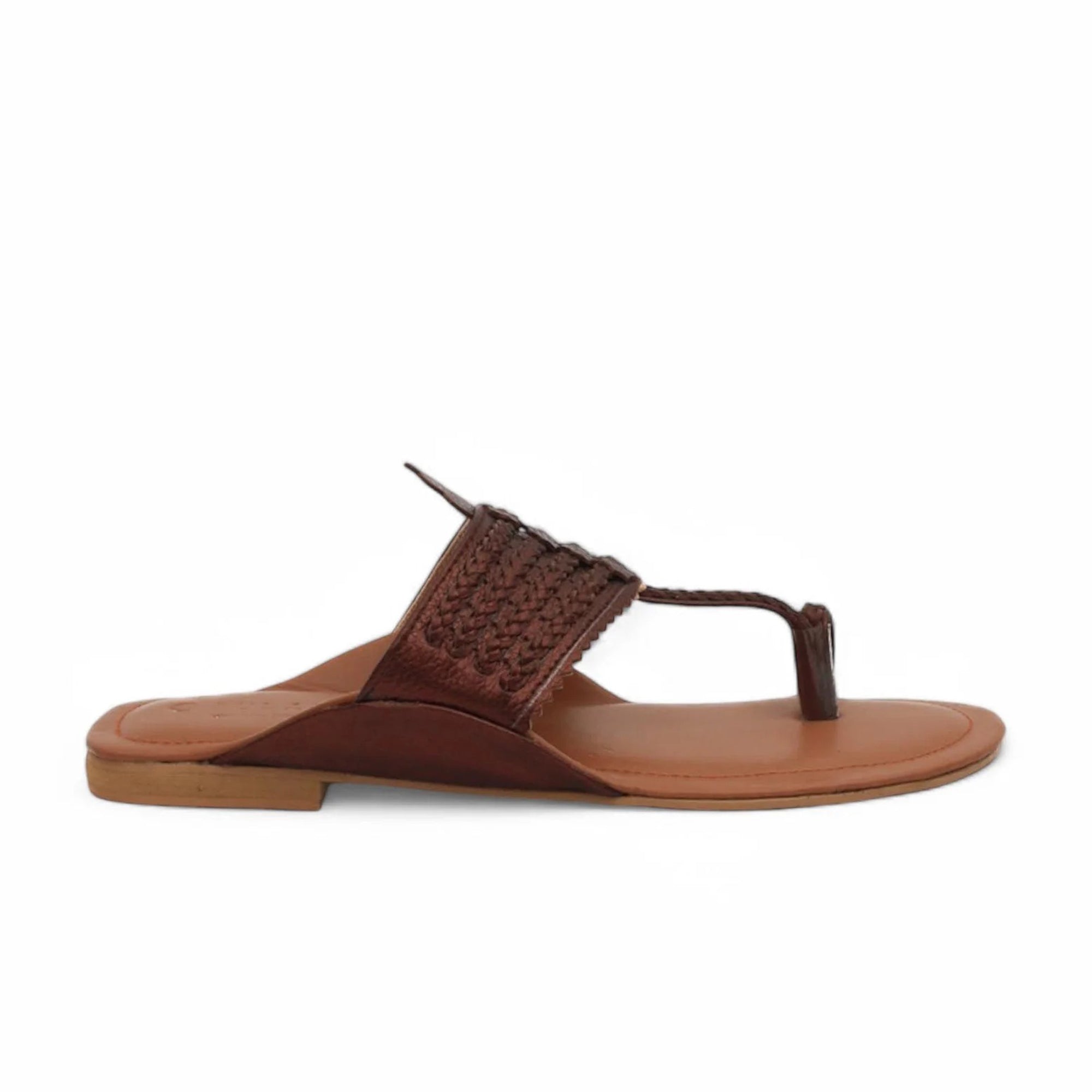9556, Maroon